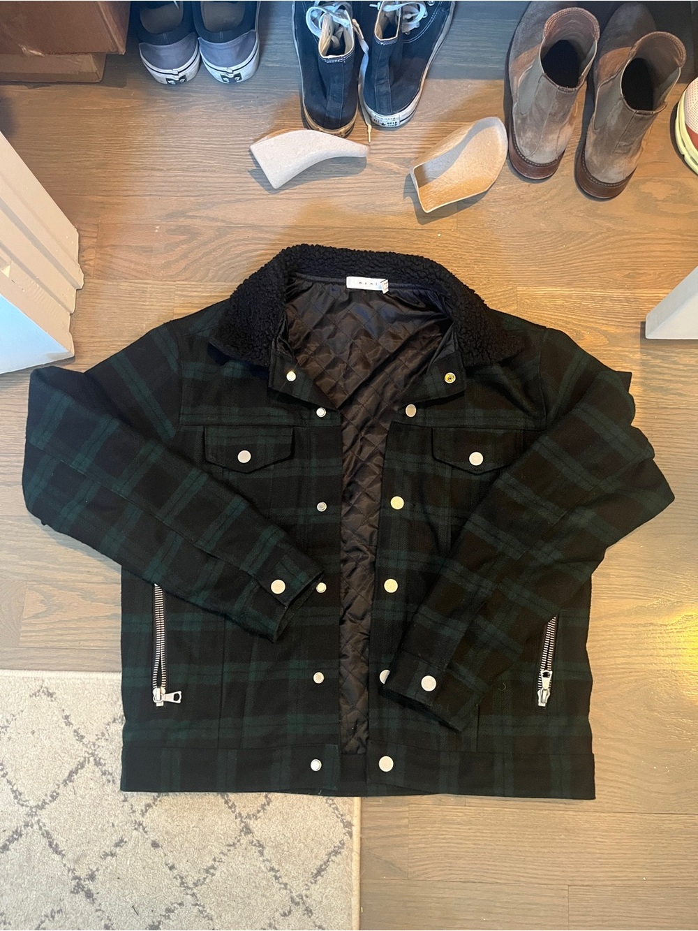 Mnml flannel jacket